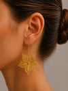 Aretes Flor de Guayacán Dorado
